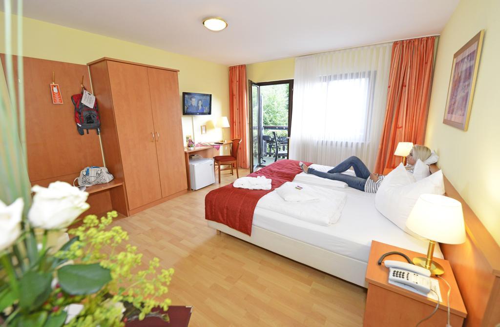 Erfweiler Hotel Die Kleine Blume מראה חיצוני תמונה