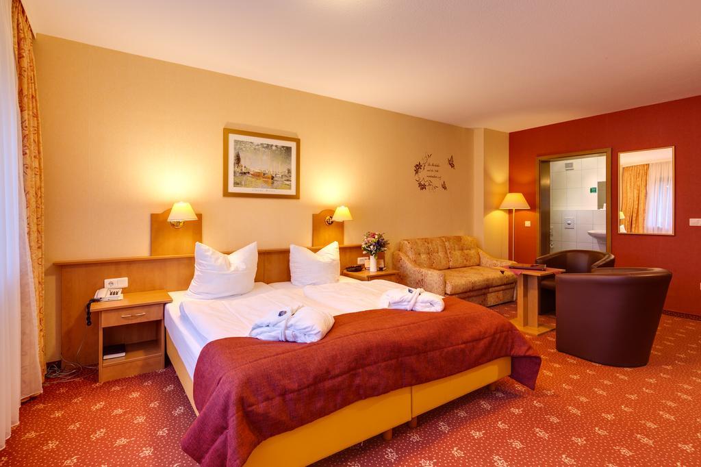 Erfweiler Hotel Die Kleine Blume מראה חיצוני תמונה